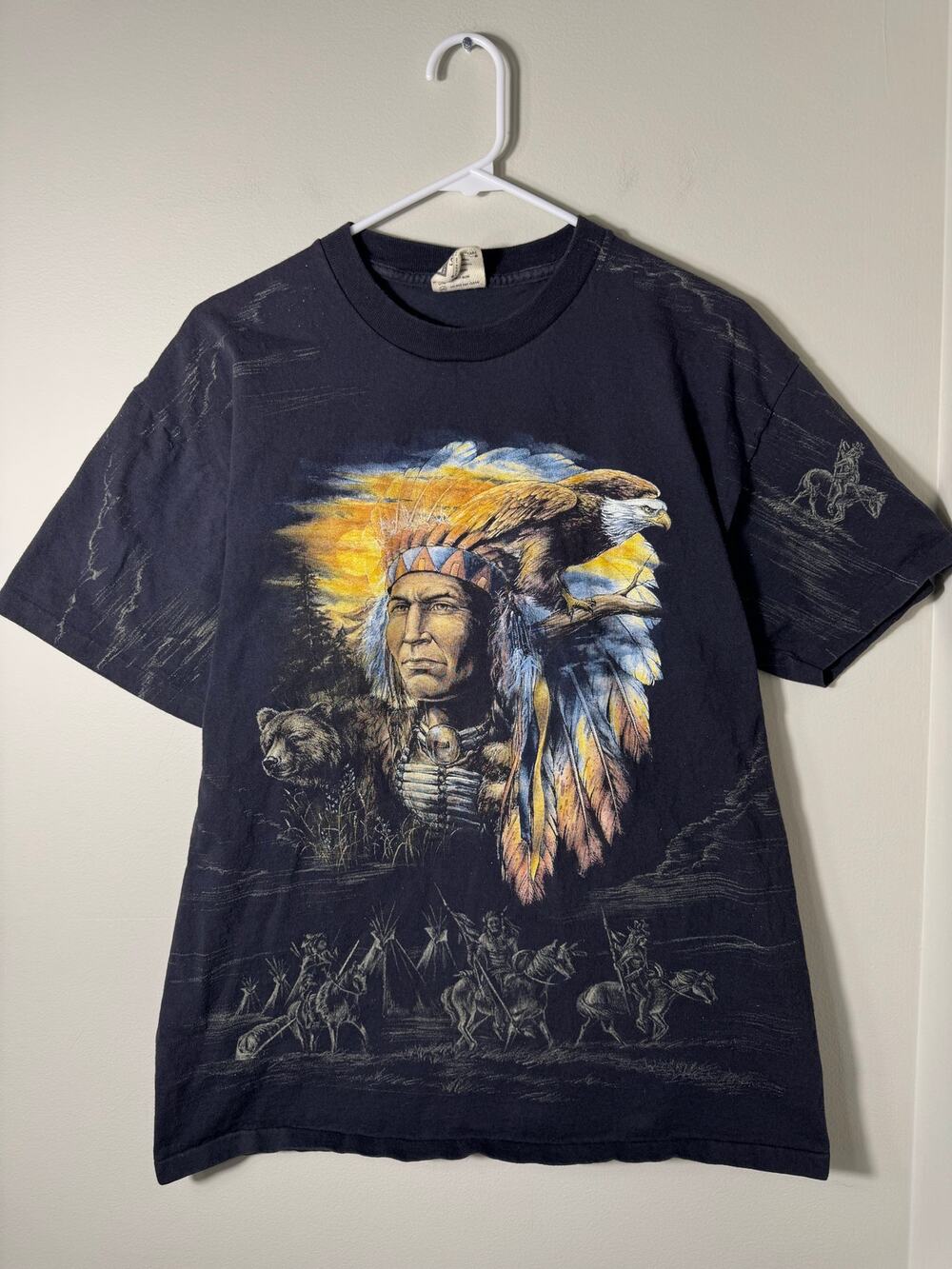 Vintage 3D Emblem CMJ Native American Eagle T Shirt Size Large